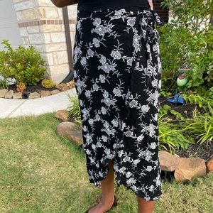 Black and white floral skirt